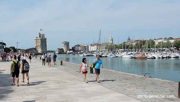 La Rochelle, le Vieux Port, le quai du Carénage