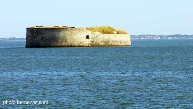 Fouras, le fort Enet à marée haute