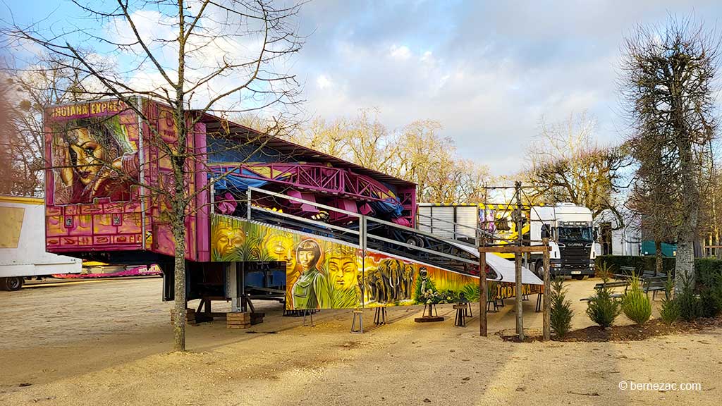 Noël à Poitiers, la Fête Foraine au parc de Blossac