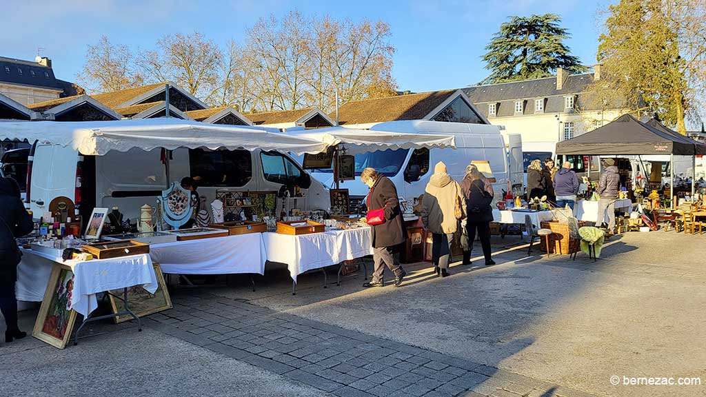 poitiers, brocante de noël 2023