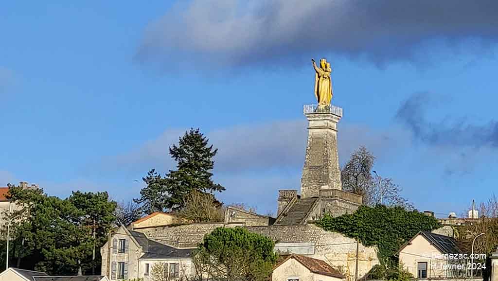 Poitiers, chantier réhabilitation du Pont-Neuf, février 2024