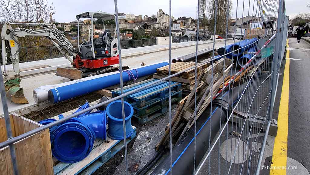 Poitiers, chantier réhabilitation du Pont-Neuf