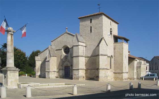 Coulon, église de la sainte Trinité