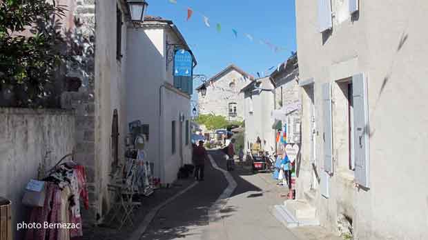 Mornac-sur-Seudre, rue du Port